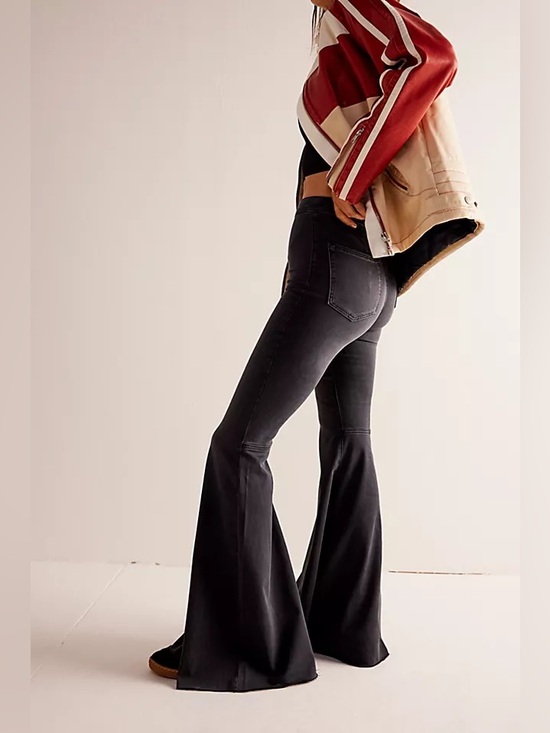 Free People Denim - FREE PEOPLE We The Free Just Float On Flare Jeans